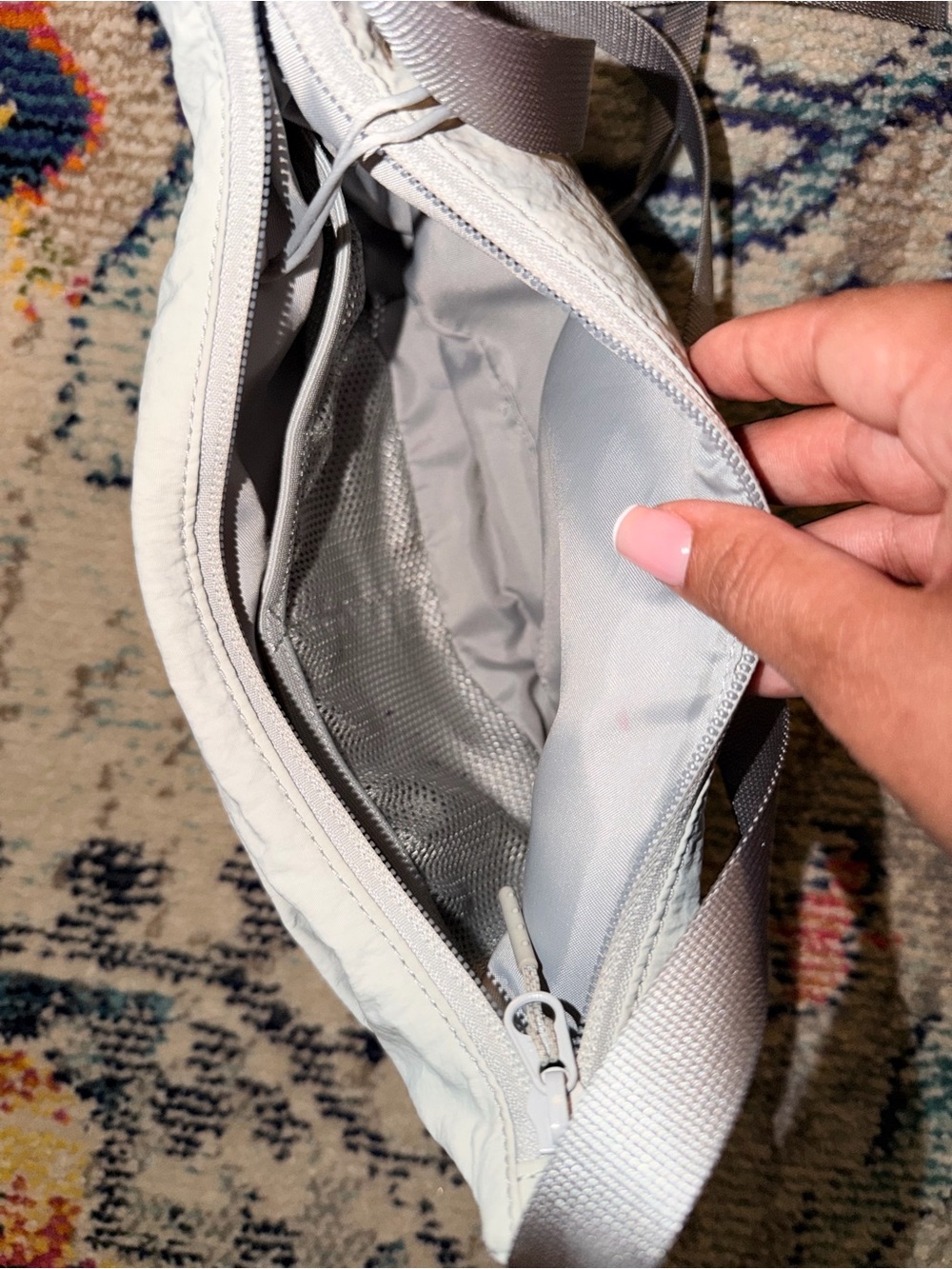lululemon purse - Picture 4 of 4